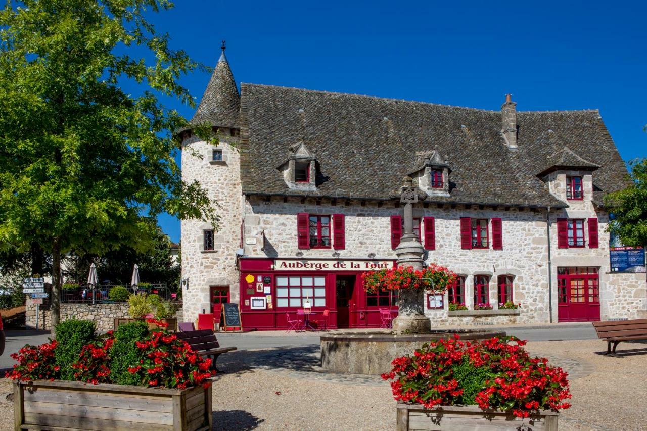 Auberge De La Tour Marcoles Exterior foto